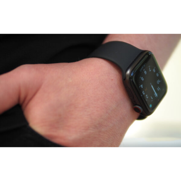 خرید و قیمت | ساعت هوشمند اپل واچ سری 5 مدل 44m Aluminum Case Black Sport Silicon Band